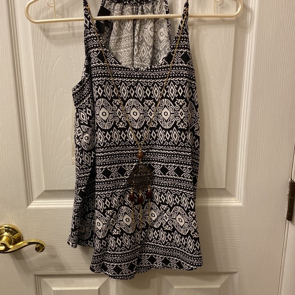 Women’s Tank with Built-in Necklace - Picture 3 of 12